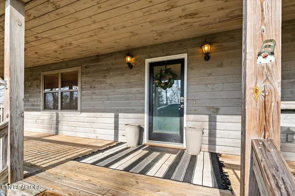 $430,000 | 200 Brady Lane, Oneida, TN 37841