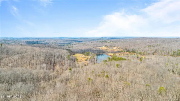 $430,000 | 200 Brady Lane, Oneida, TN 37841