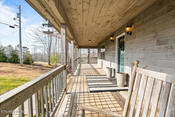 $430,000 | 200 Brady Lane, Oneida, TN 37841