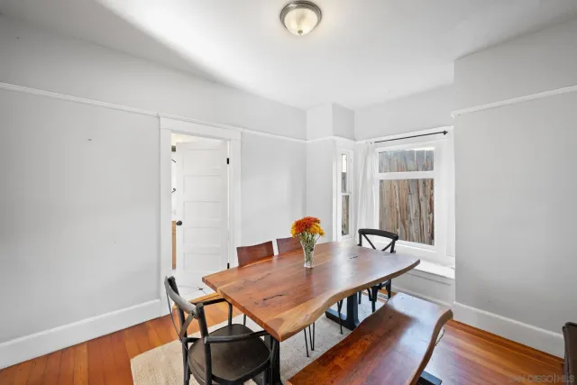 a view of a workspace with furniture