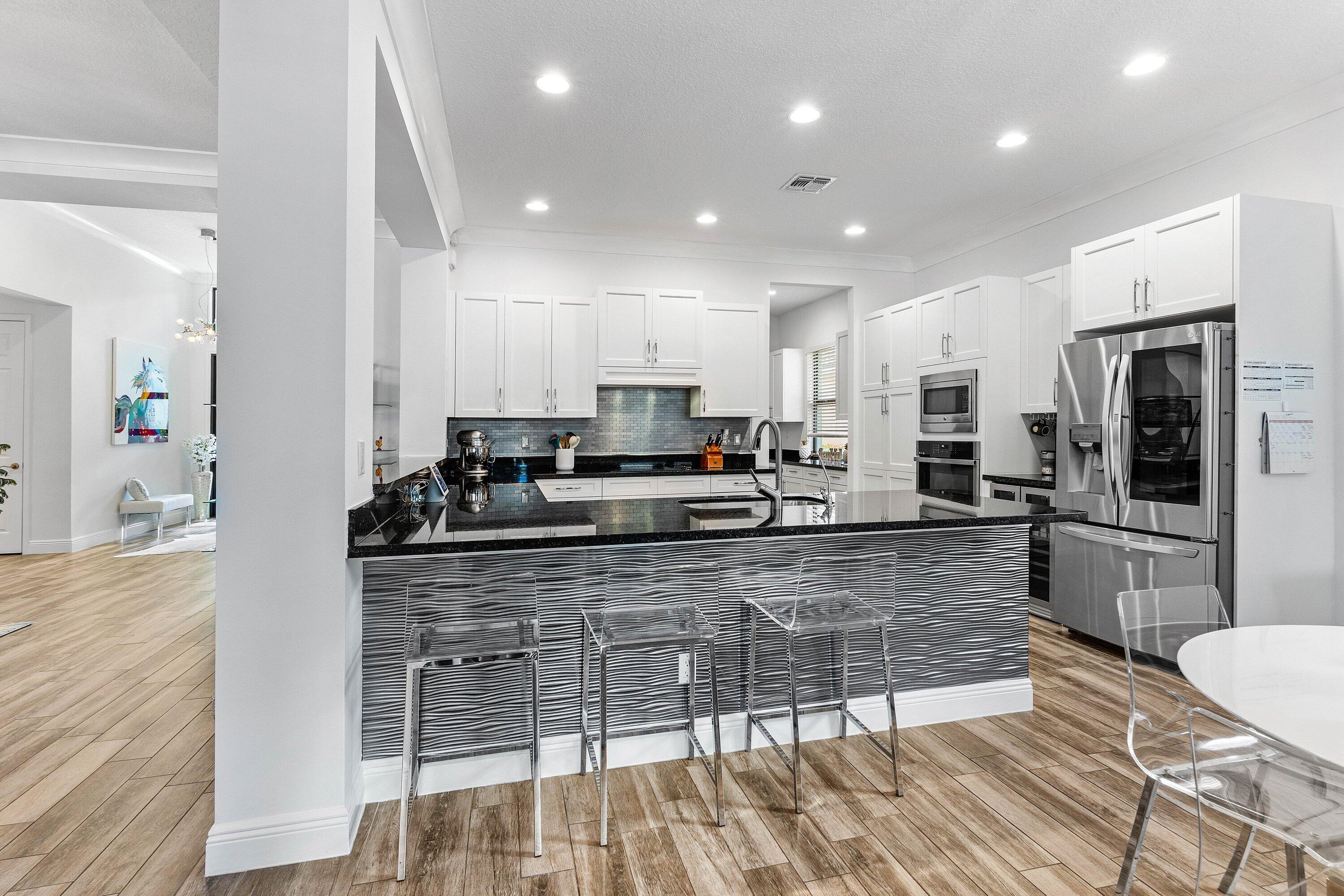 12234 Boca Reserve Lane Boca Raton, FL 33428 - Photo 12 of 52 013-12234BocaReserveLane-BocaRaton-FL-33