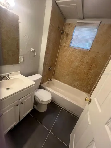 $1,550 | 2102 14th Street South, St. Petersburg, FL 33705