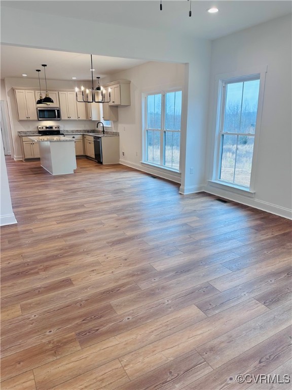 722 Columbia Road Columbia, VA 23038 - Photo 5 of 13 Gallery Image 5