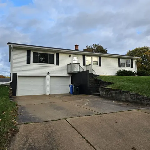 $259,000 | 501 East Albert Street, Portage, WI 53901