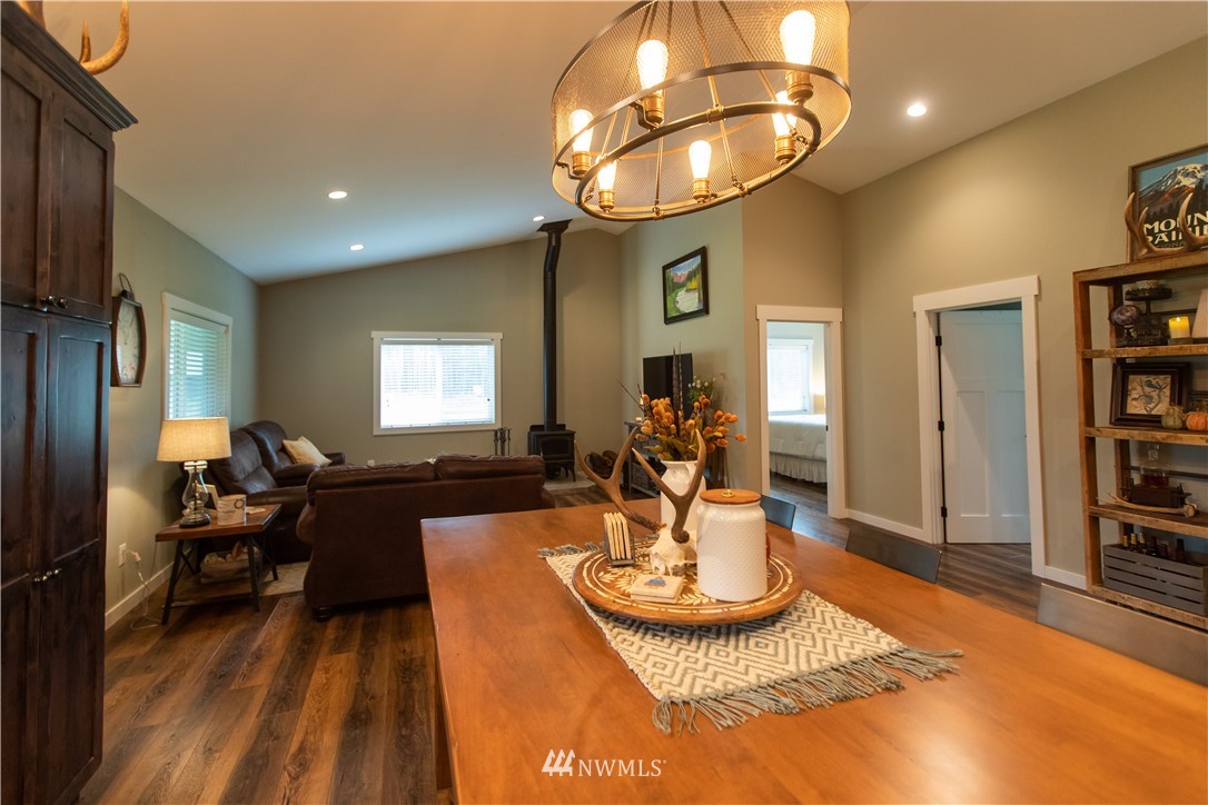 800 Logan Hill Road Chehalis, WA 98532 - Photo 15 of 36 a view of a dining room with furniture