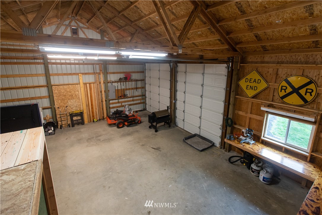 800 Logan Hill Road Chehalis, WA 98532 - Photo 28 of 36 a view of a room with gym equipment