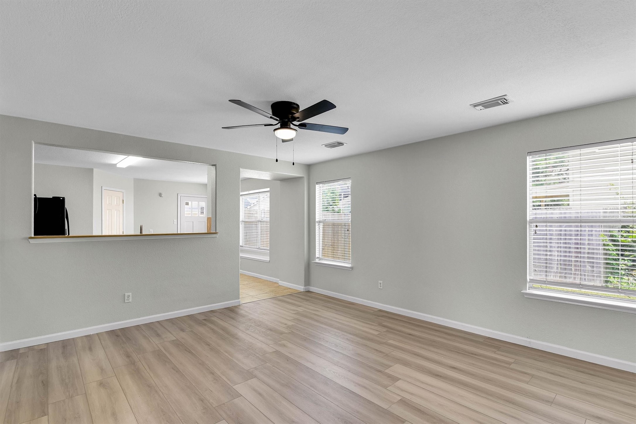 6507 Bluestone Springs Lane Spring, TX 77379 - Photo 4 of 17