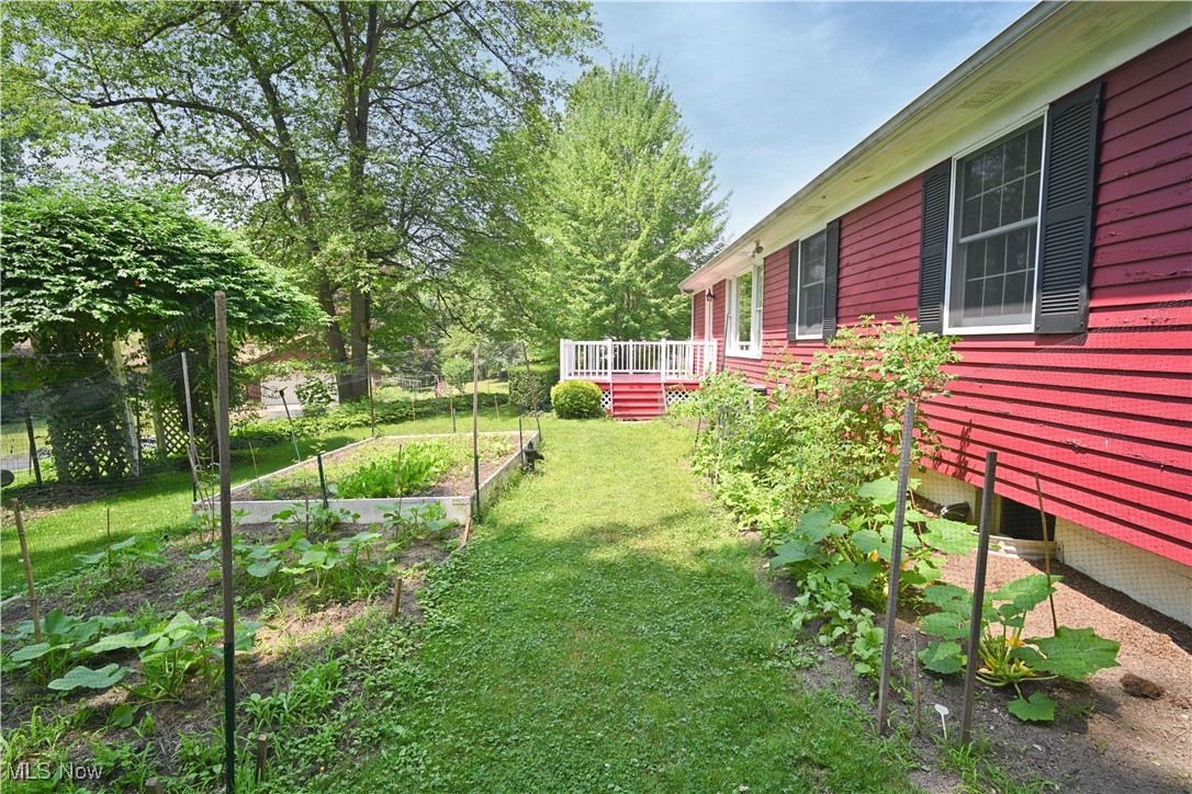 5735 Herbert Road Canfield, OH 44406 - Photo 44 of 48