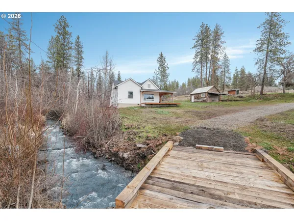 $600,000 | 932 Zelinski Road, Goldendale, WA 98620