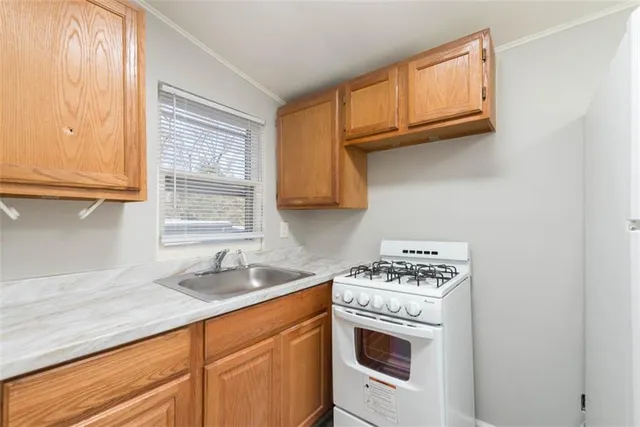 $235,000 | 1206 West Maple Avenue, Independence, MO 64050