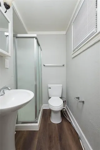 $235,000 | 1206 West Maple Avenue, Independence, MO 64050