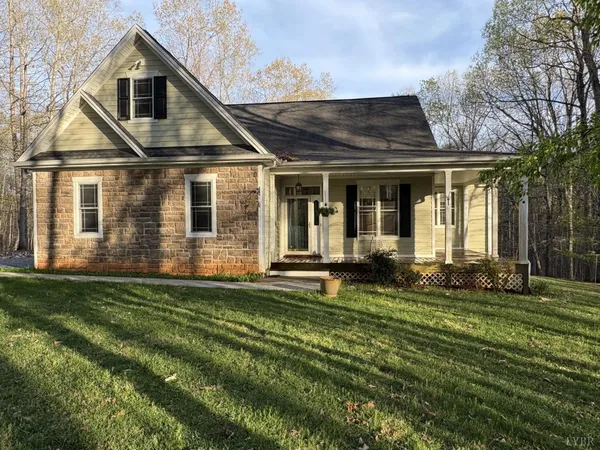 $650,000 | 1837 Old Cifax Road, Goode, VA 24556
