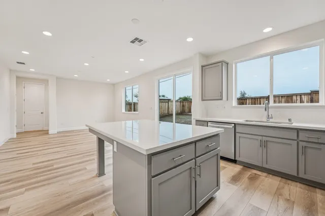 $749,000 | 1308 Sunningdale Lane, Fairfield, CA 94533