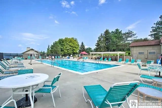 $157,900 | 9 Oneida Drive, Chautauqua, NY 14728