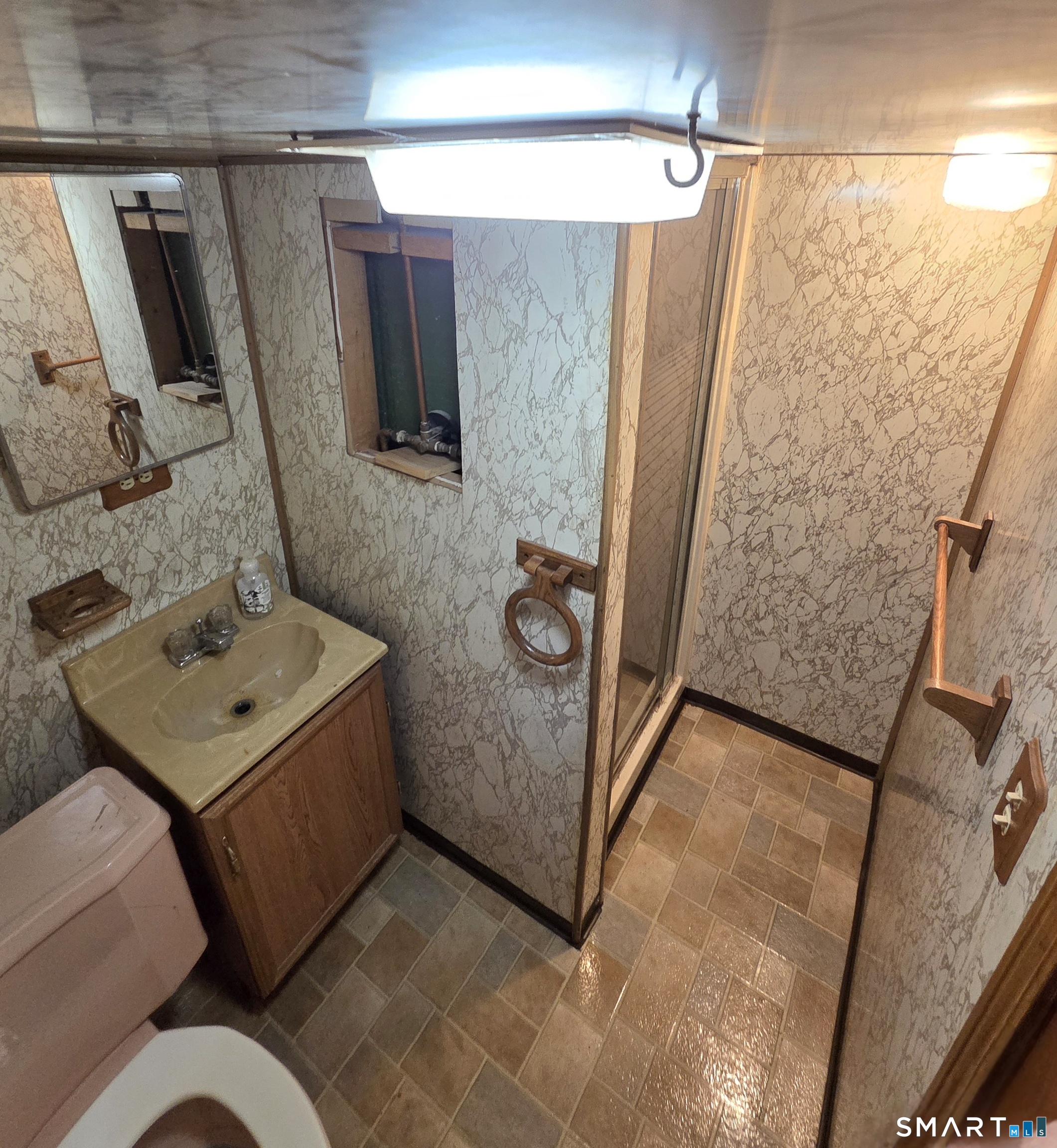 169 Country Club Road New Britain, CT 06053 - Photo 25 of 36