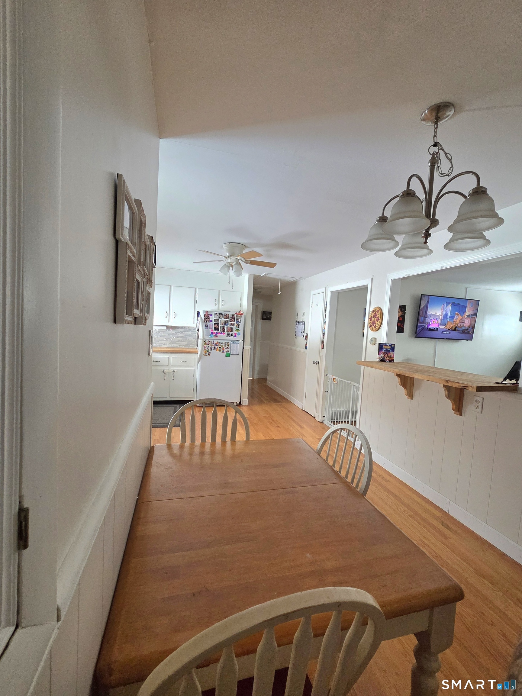 169 Country Club Road New Britain, CT 06053 - Photo 9 of 36