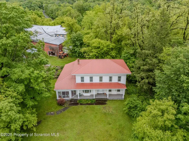 $1,200,000 | 436 State Line Road, Susquehanna, PA 18847