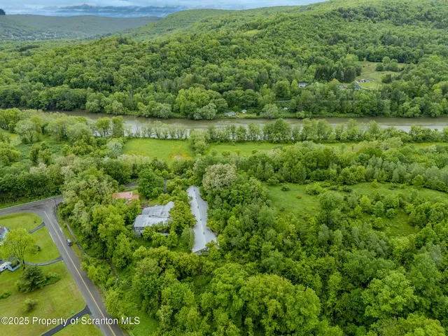$1,200,000 | 436 State Line Road, Susquehanna, PA 18847