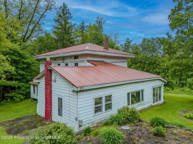 $1,200,000 | 436 State Line Road, Susquehanna, PA 18847