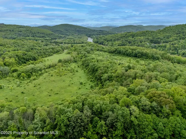 $1,200,000 | 436 State Line Road, Susquehanna, PA 18847