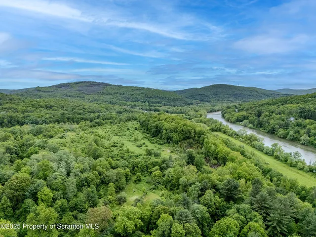 $1,200,000 | 436 State Line Road, Susquehanna, PA 18847