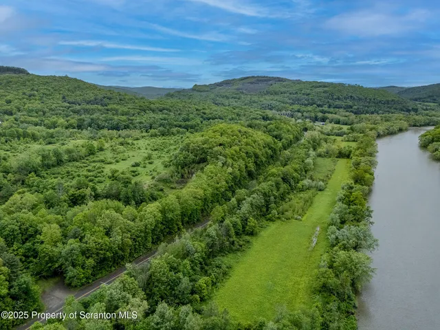 $1,200,000 | 436 State Line Road, Susquehanna, PA 18847