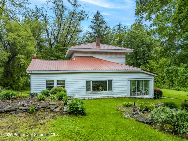 $1,200,000 | 436 State Line Road, Susquehanna, PA 18847