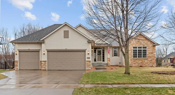 $669,000 | 7360 Peltier Circle, Centerville, MN 55038