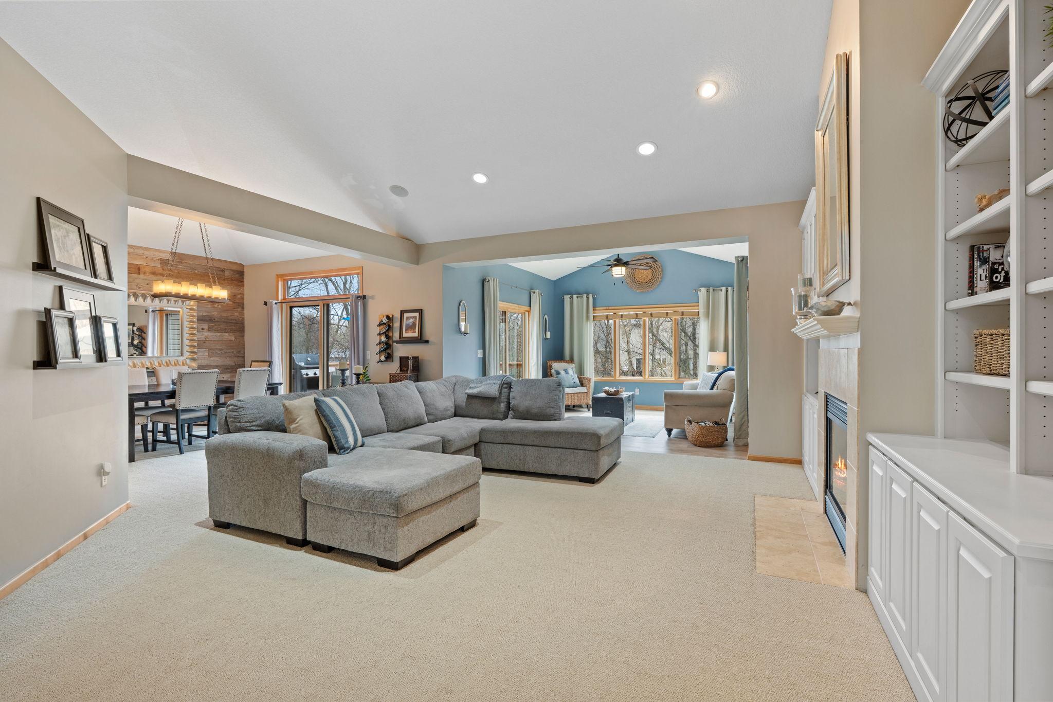 7360 Peltier Circle Hugo, MN 55038 - Photo 2 of 65