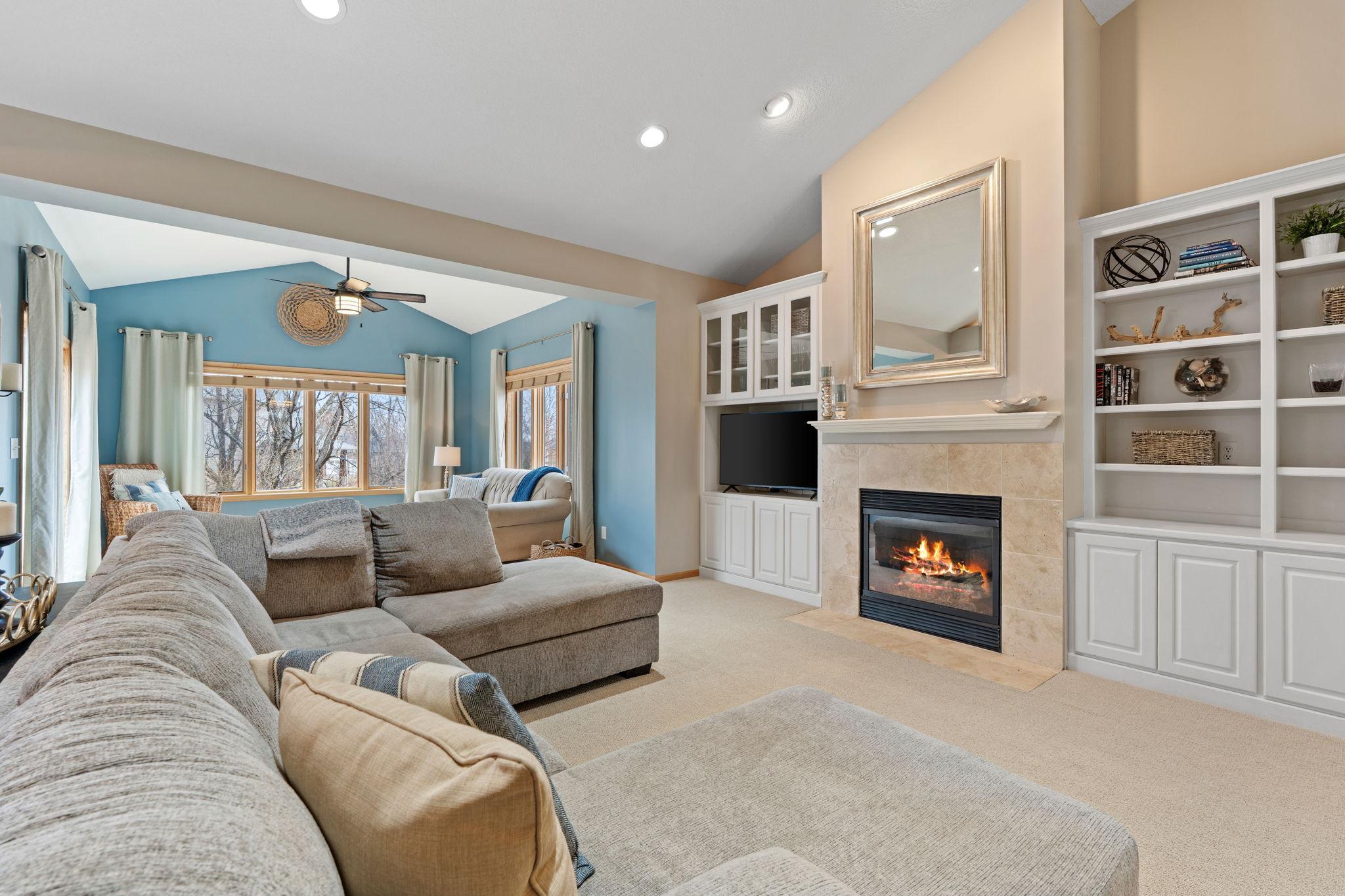 7360 Peltier Circle Hugo, MN 55038 - Photo 6 of 65