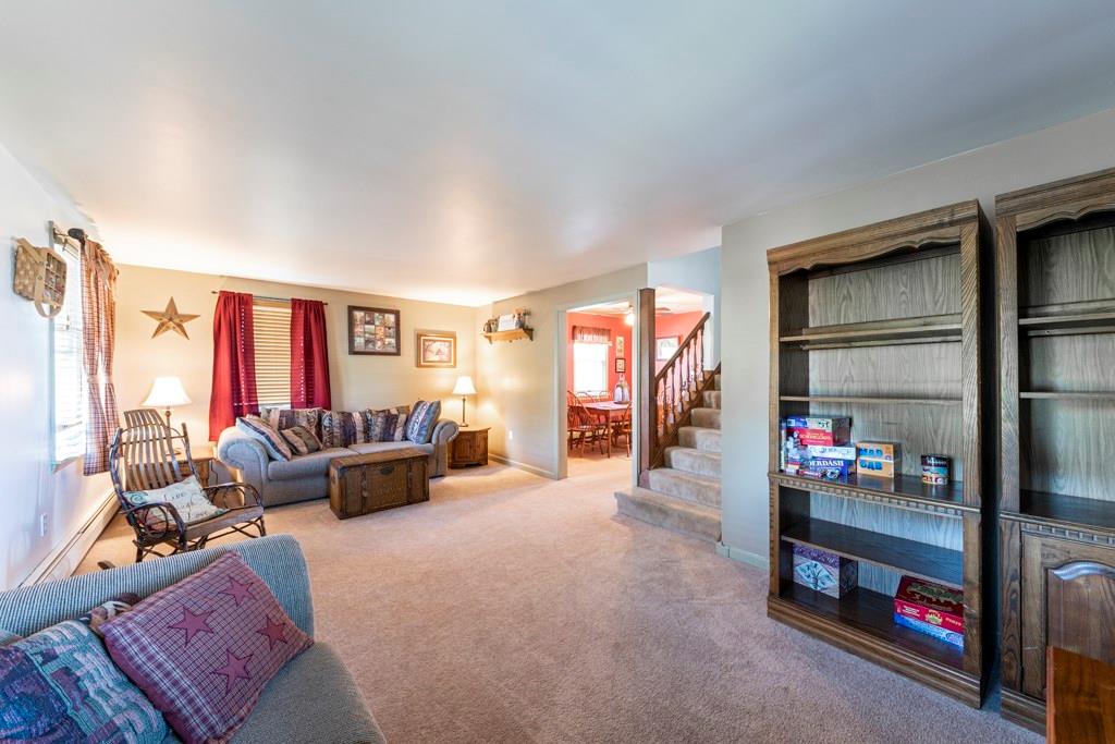 210 Neupert Road Cabot, PA 16023 - Photo 3 of 19
