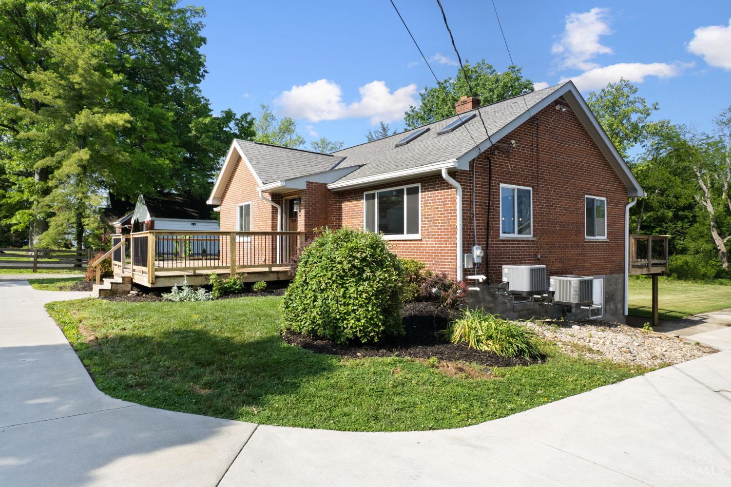 2183 8 Mile Road Cincinnati, OH 45244 - Photo 8 of 54