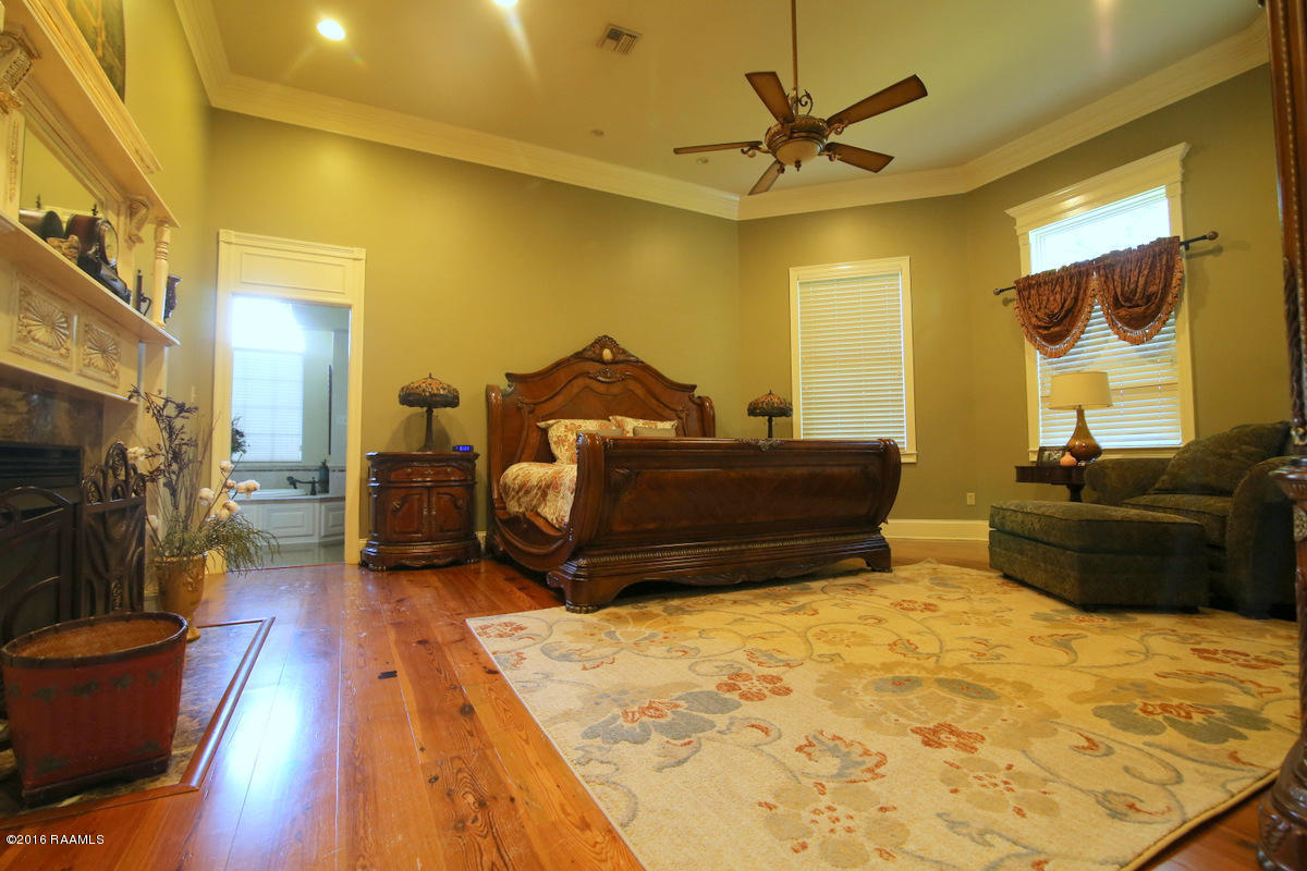 1222 Dugas Road Lafayette, LA 70507 - Photo 18 of 40 Master Bedroom