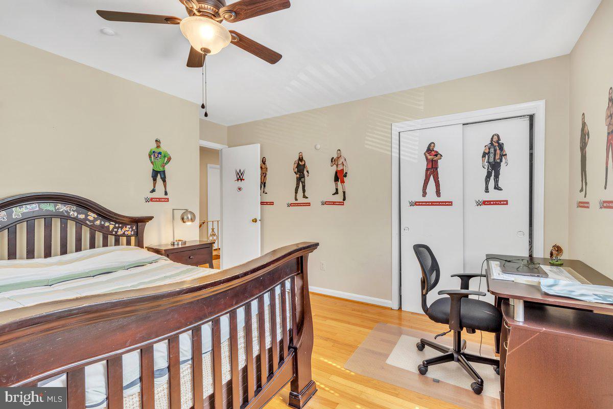 12007 Vale Road Oakton, VA 22124 - Photo 35 of 49