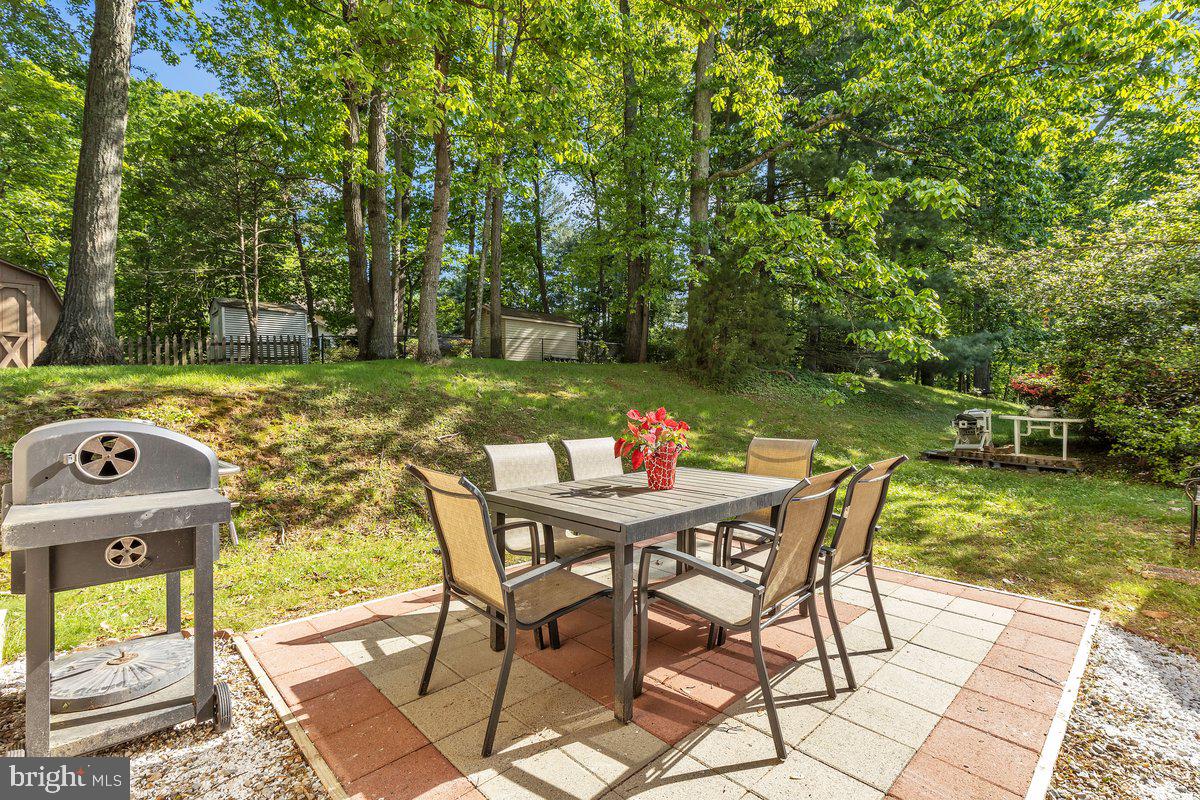 12007 Vale Road Oakton, VA 22124 - Photo 41 of 49