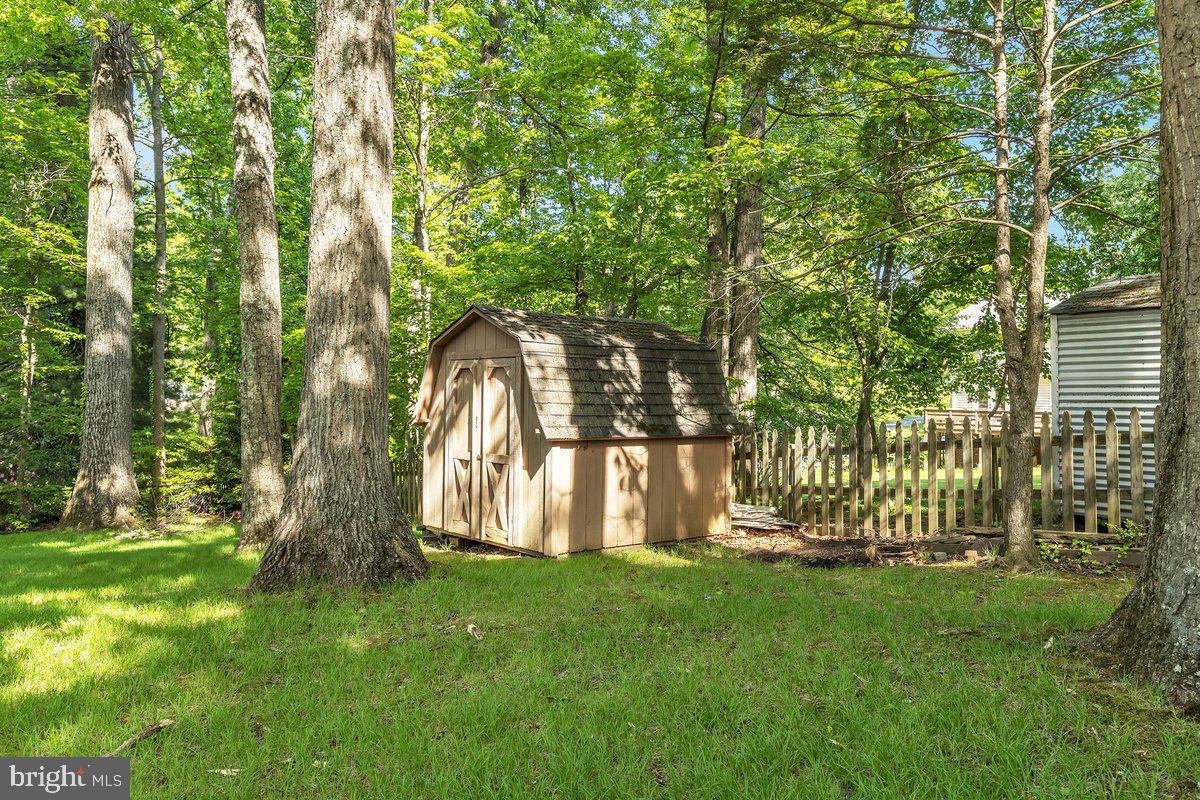 12007 Vale Road Oakton, VA 22124 - Photo 46 of 49