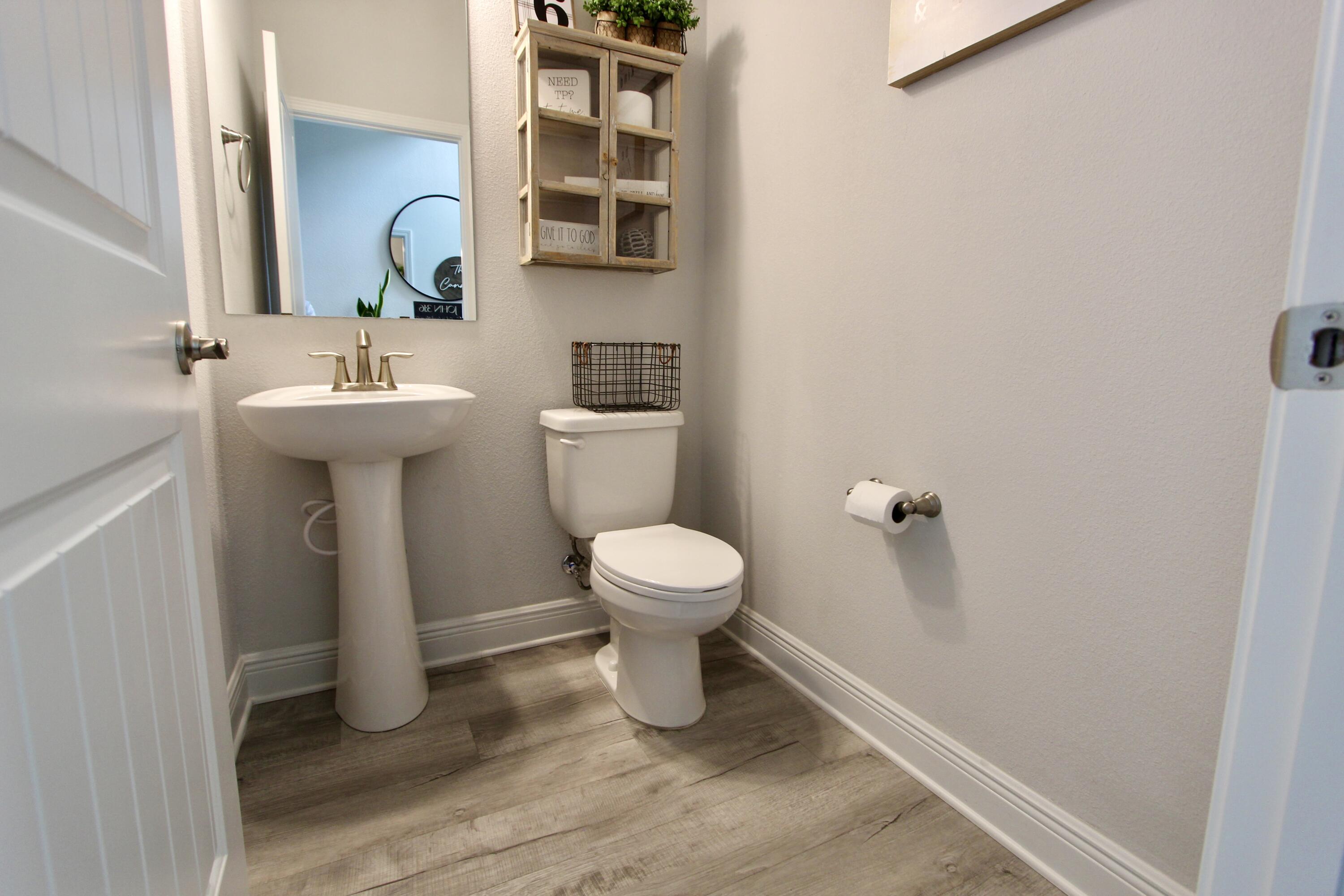 5755 Marigold Loop Crestview, FL 32539 - Photo 34 of 74 8D72C6C3-9DE0-46D2-9F7F-9828D8E0075C_1_2