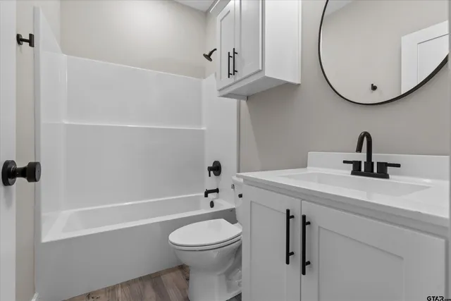 $541,000 | 16425 Clearview Drive, Lindale, TX 75771