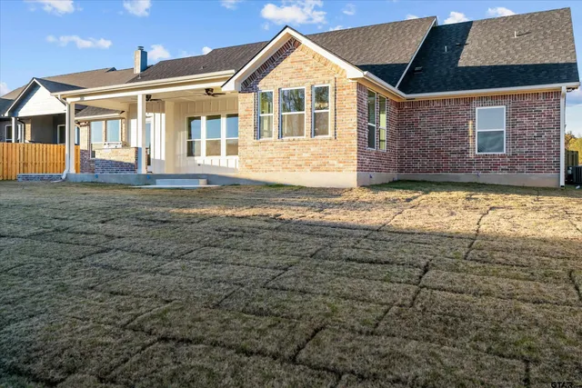 $541,000 | 16425 Clearview Drive, Lindale, TX 75771