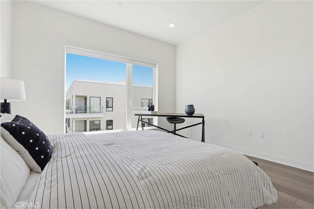 1604 Rivington Irvine, CA 92612 - Photo 21 of 40