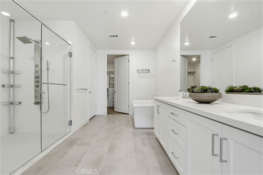 1604 Rivington Irvine, CA 92612 - Photo 25 of 40