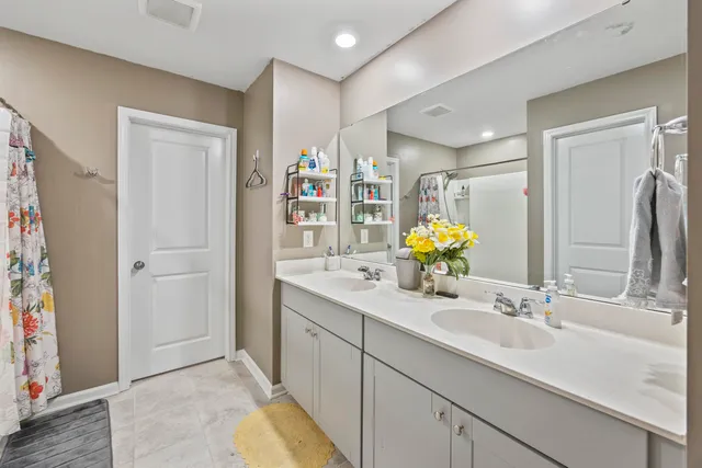 $389,000 | 522 Spanish Wells Road, Summerville, SC 29486