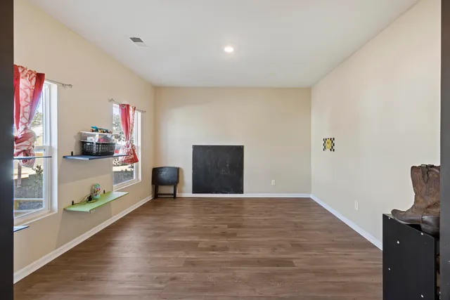 $389,000 | 522 Spanish Wells Road, Summerville, SC 29486