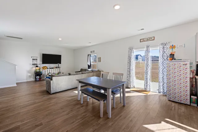 $389,000 | 522 Spanish Wells Road, Summerville, SC 29486