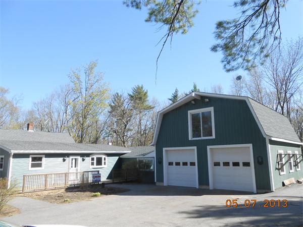 74 Stage Road Hampstead, NH 03841 - Photo 2 of 16 Gallery Image 2
