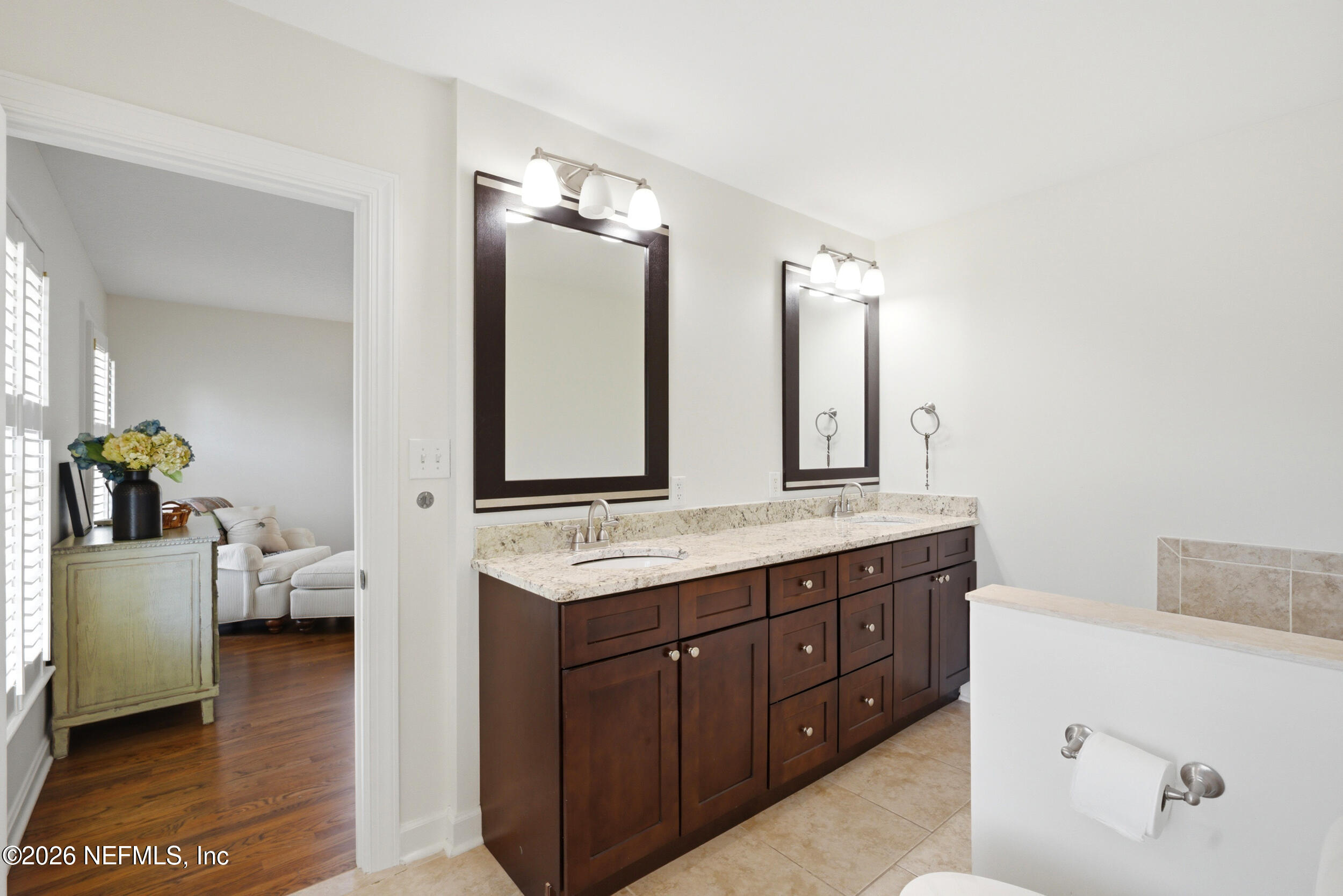 9505 Kuhn Road Jacksonville, FL 32257 - Photo 35 of 75 Bathroom