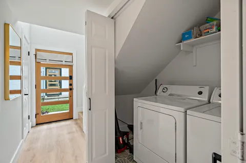 $464,900 | 1206 Hollow Creek Drive, Unit 3, Austin, TX 78704