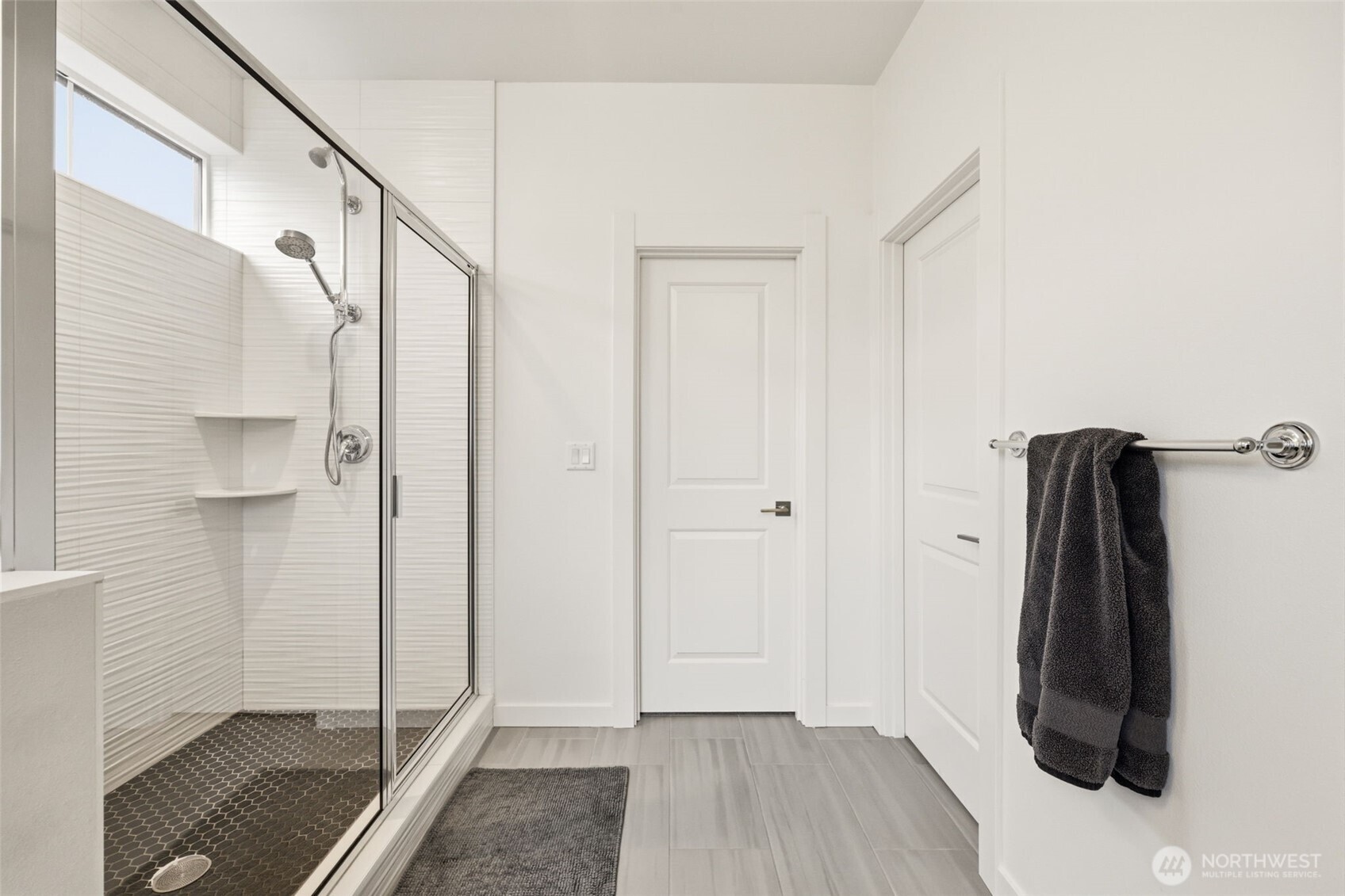 21816 24th Avenue Southeast, Unit A Bothell, WA 98021 - Photo 12 of 31