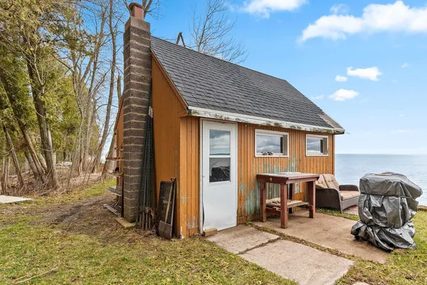 $379,900 | N6474 Highway 42, Algoma, WI 54201