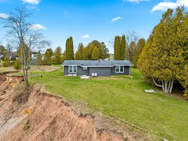 $379,900 | N6474 Highway 42, Algoma, WI 54201